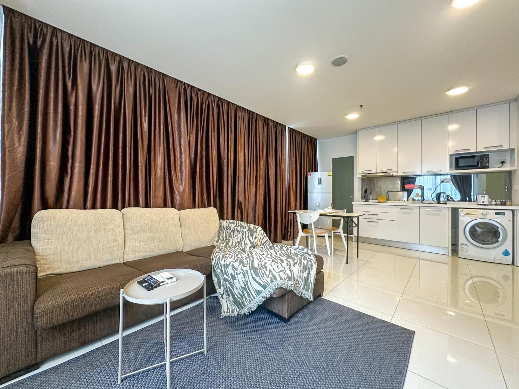 קואלה לומפור Summer Suites Klcc By Apartx מראה חיצוני תמונה